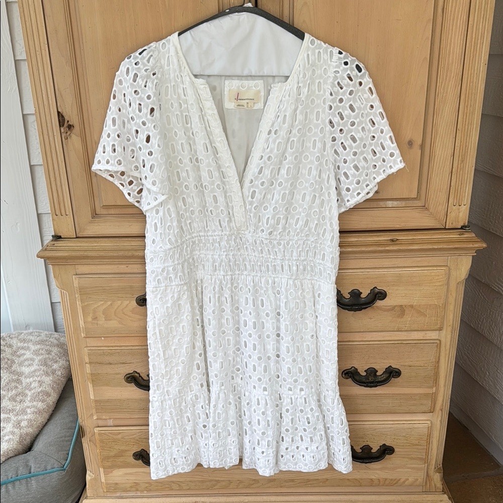 Anthropologie - Somerset White Eyelet V-Neck Dress